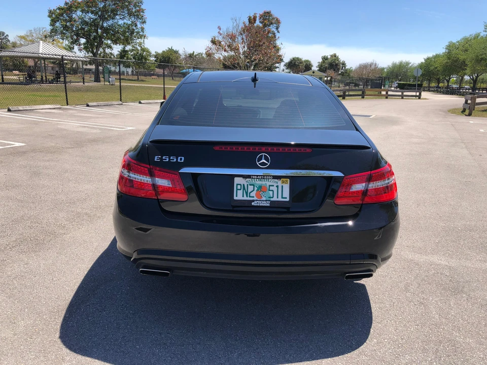 2011 Mercedes-Benz C207/A207 E-Class Coupe & Convertible - Image 18 of 31
