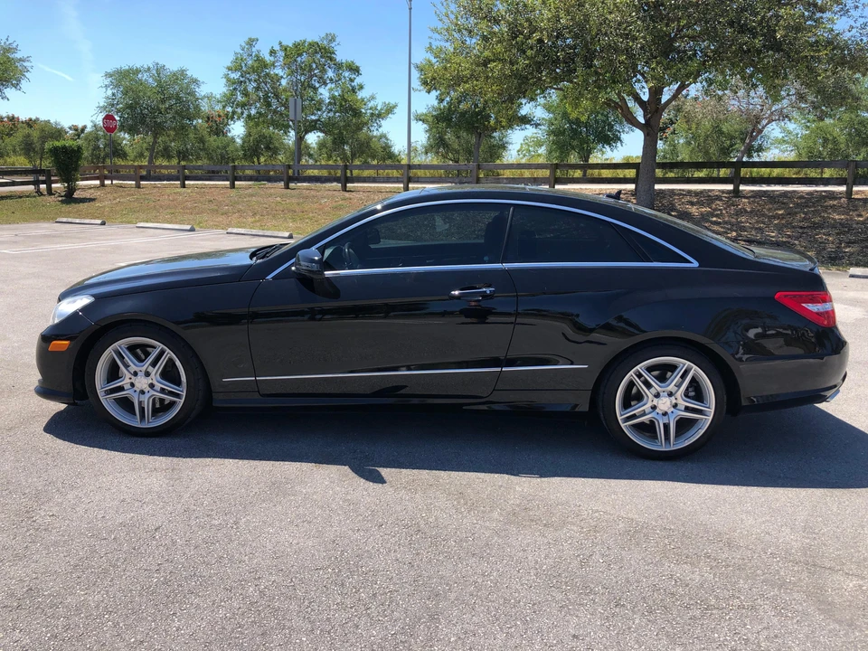 2011 Mercedes-Benz C207/A207 E-Class Coupe & Convertible - Image 10 of 31