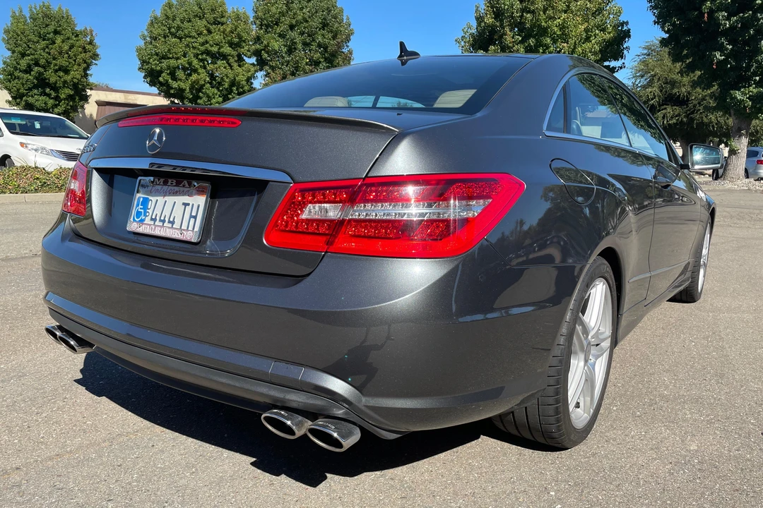2011 Mercedes-Benz C207/A207 E-Class Coupe & Convertible - Image 4 of 31
