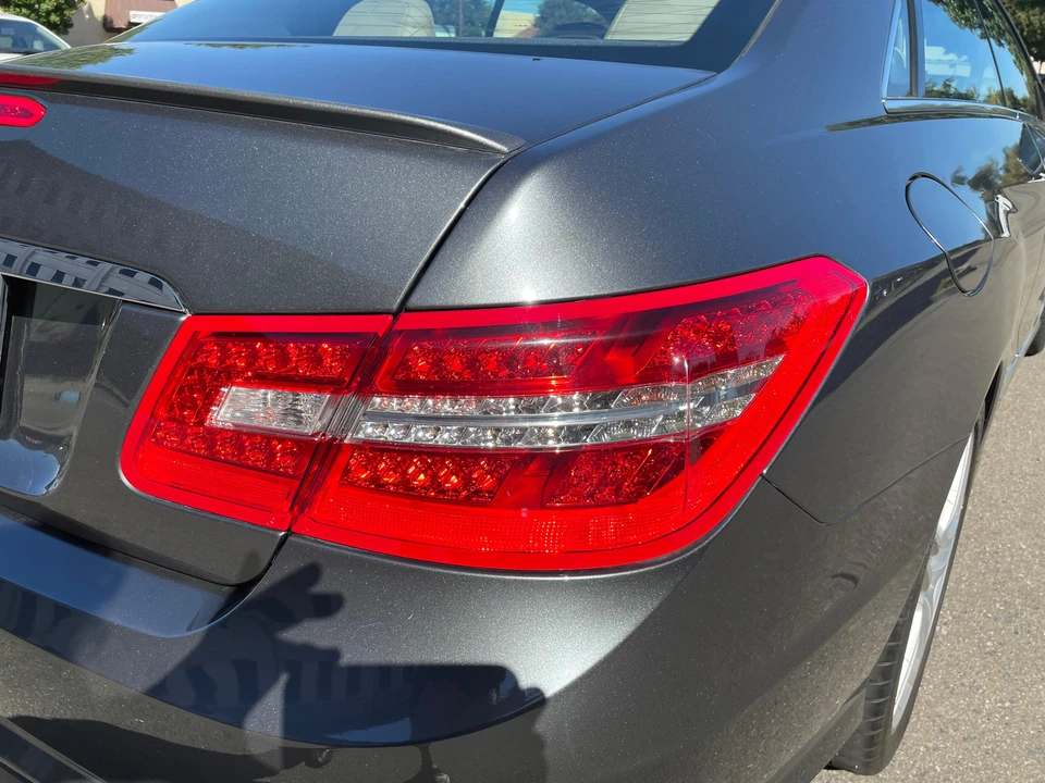 2011 Mercedes-Benz C207/A207 E-Class Coupe & Convertible - Image 22 of 31