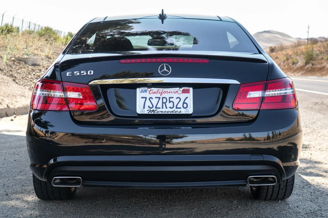 2011 Mercedes-Benz C207/A207 E-Class Coupe & Convertible - Image 5 of 19