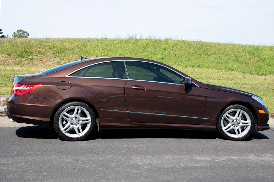 2011 Mercedes-Benz C207/A207 E-Class Coupe & Convertible - Image 10 of 31