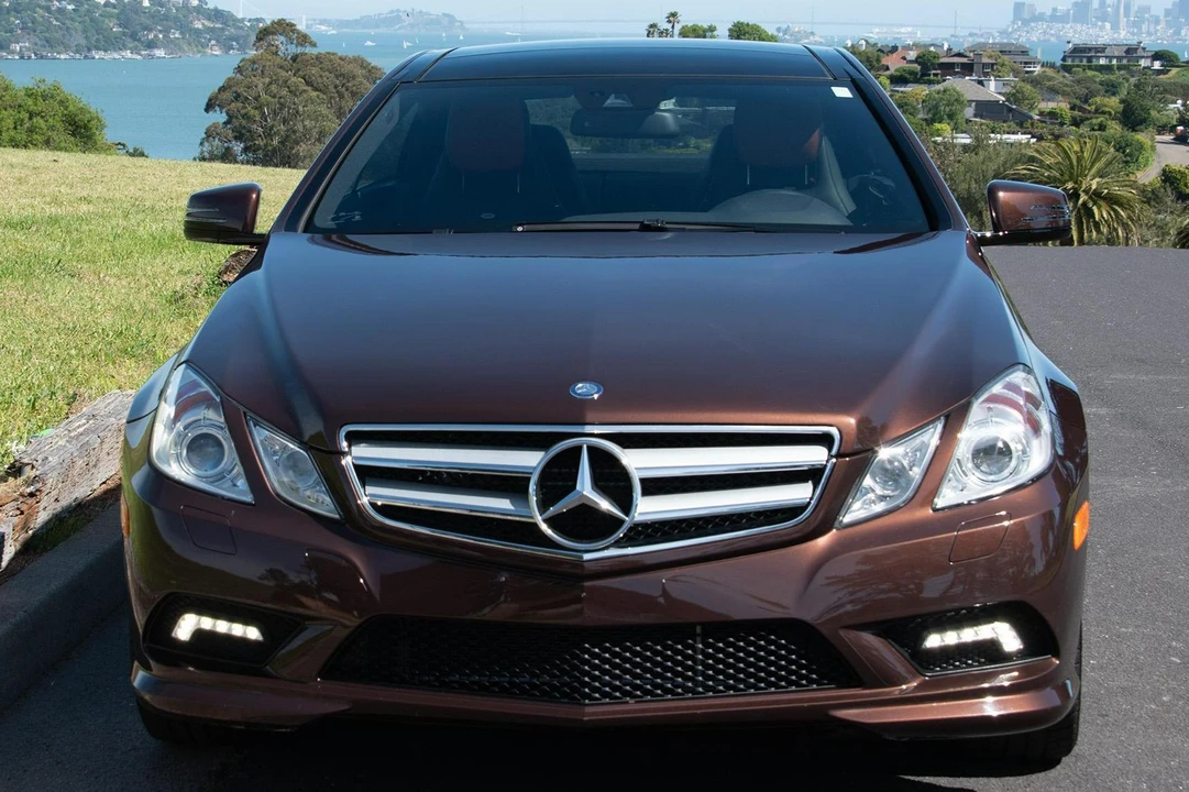2011 Mercedes-Benz C207/A207 E-Class Coupe & Convertible - Image 2 of 31