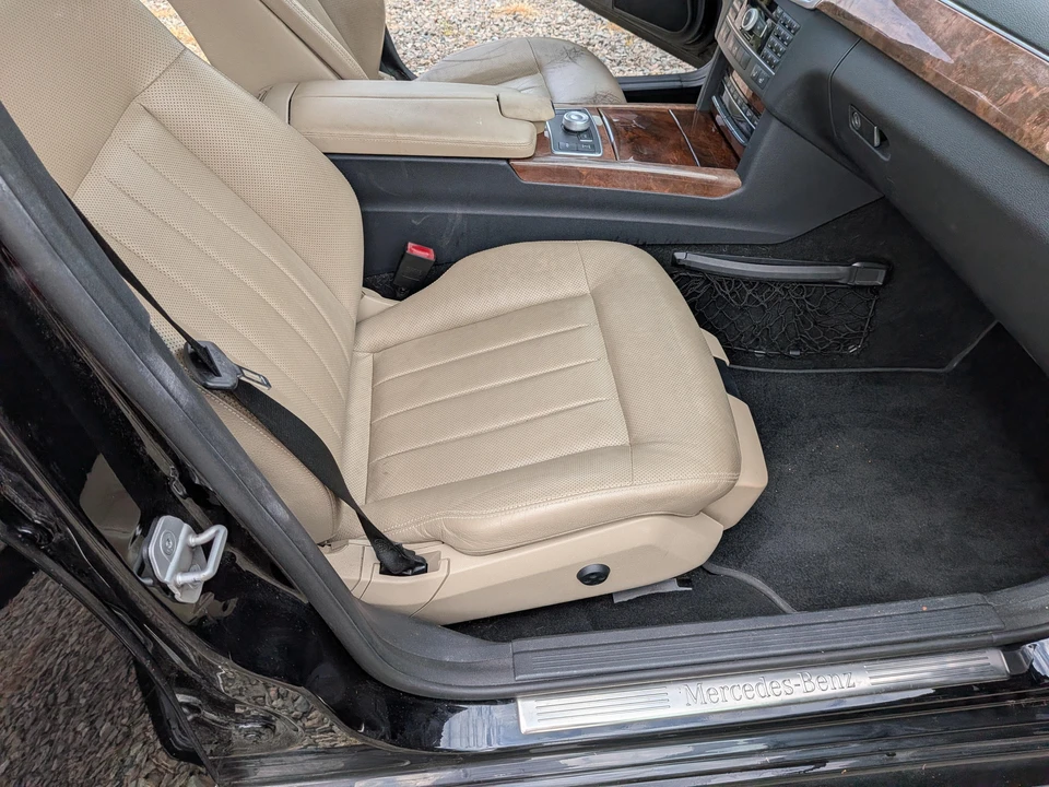 2011 Mercedes-Benz W212 E-Class - Image 21 of 31