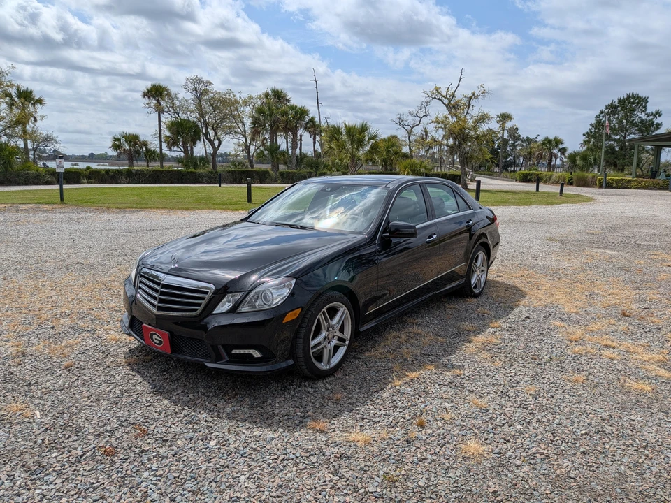 2011 Mercedes-Benz W212 E-Class - Image 7 of 31