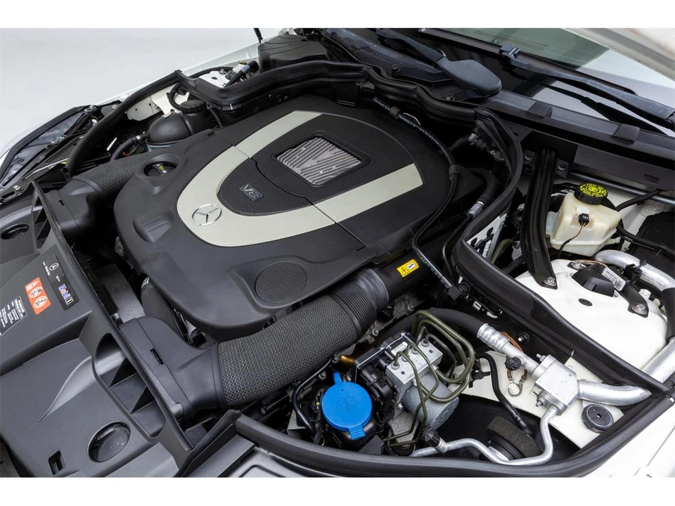 2011 Mercedes-Benz W212 E-Class - Image 17 of 31