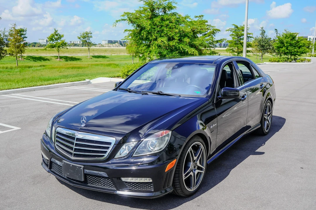 2011 Mercedes-Benz W212 E 63 AMG - Image 8 of 31