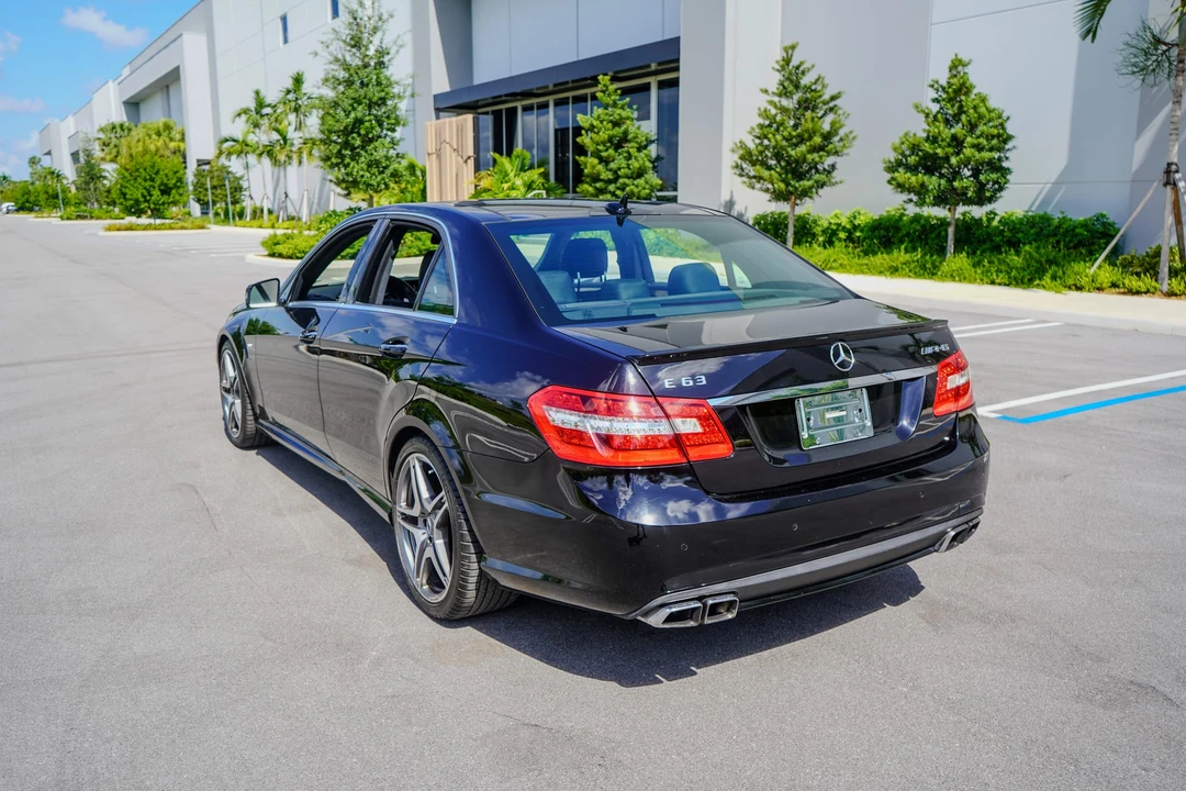 2011 Mercedes-Benz W212 E 63 AMG - Image 21 of 31