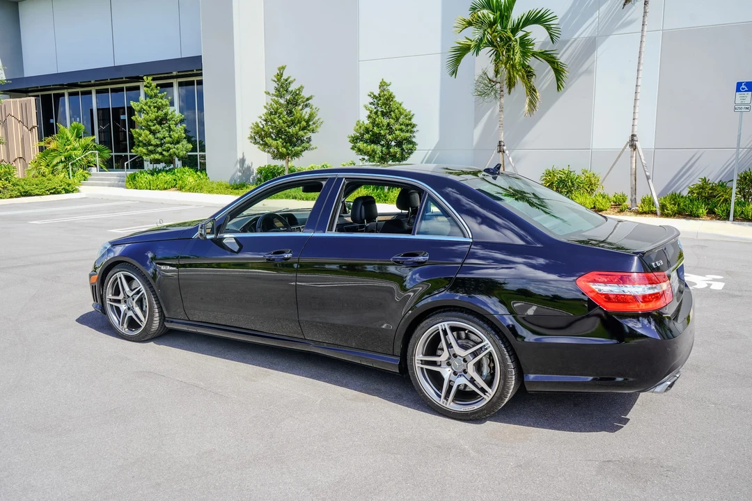 2011 Mercedes-Benz W212 E 63 AMG - Image 17 of 31