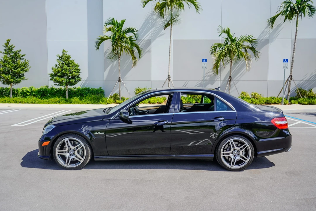 2011 Mercedes-Benz W212 E 63 AMG - Image 14 of 31