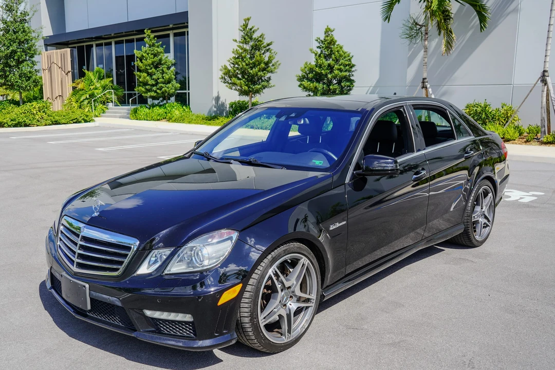 2011 Mercedes-Benz W212 E 63 AMG - Image 9 of 31