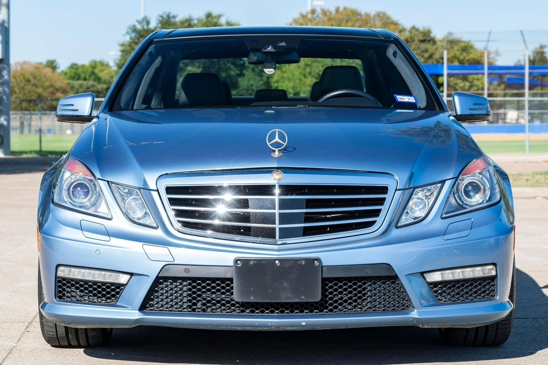 2011 Mercedes-Benz W212 E 63 AMG - Image 2 of 31