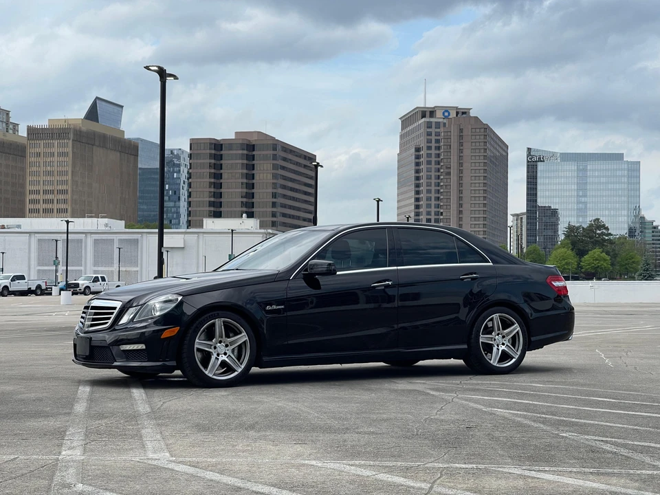 2011 Mercedes-Benz W212 E 63 AMG - Image 11 of 31