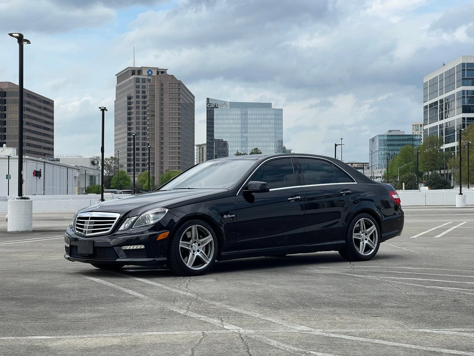 2011 Mercedes-Benz W212 E 63 AMG - Image 10 of 31