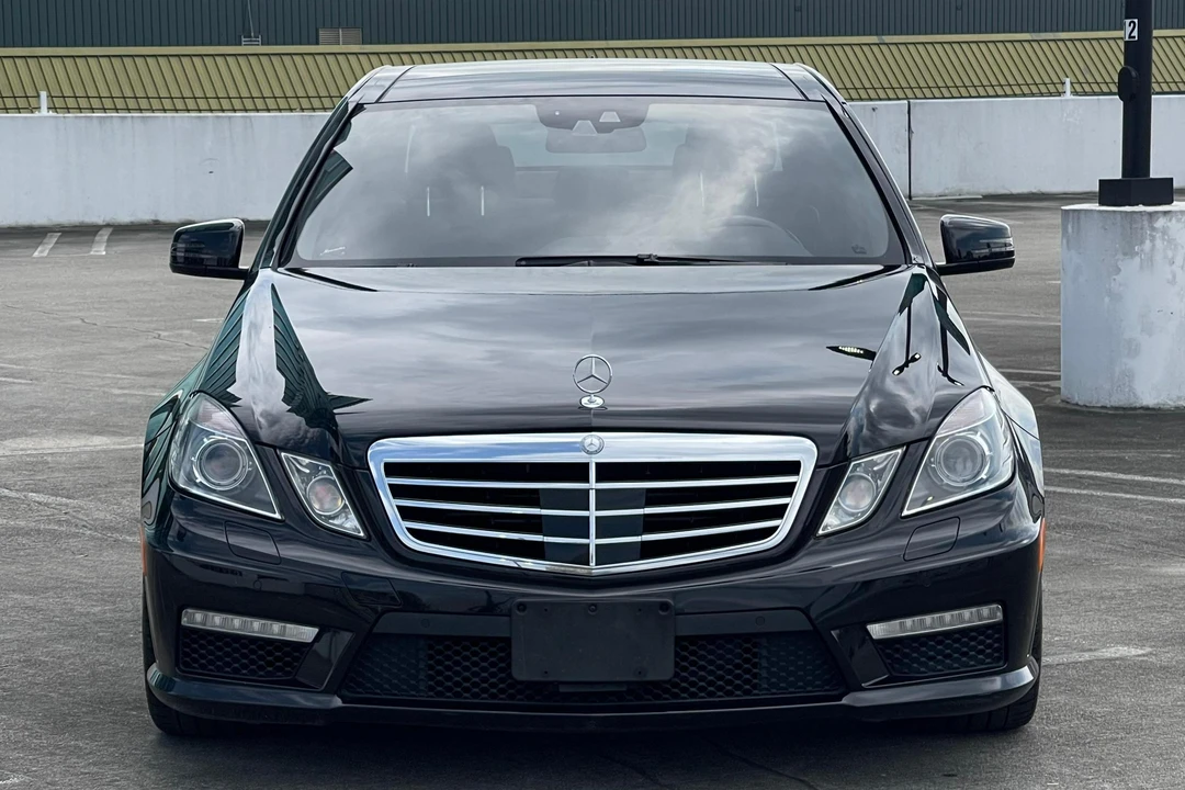 2011 Mercedes-Benz W212 E 63 AMG - Image 2 of 31