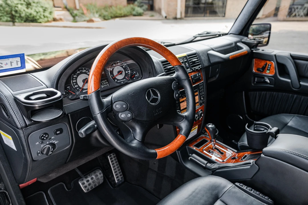 2011 Mercedes-Benz W463 G 36 & G 55 & G 63 & G 65 AMG 1st Gen - Image 28 of 31