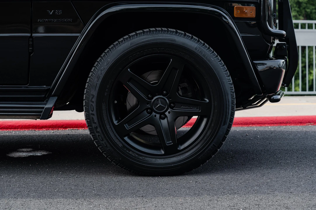2011 Mercedes-Benz W463 G 36 & G 55 & G 63 & G 65 AMG 1st Gen - Image 23 of 31
