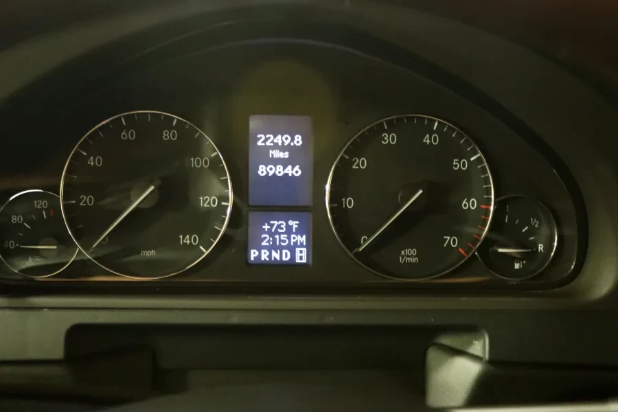 2011 Mercedes-Benz W463 G-Class - Image 30 of 31