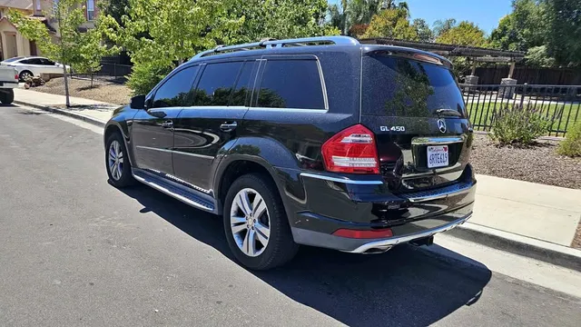 2011 Mercedes-Benz GL-Class GL 450 4MATIC Sport Utility 4D