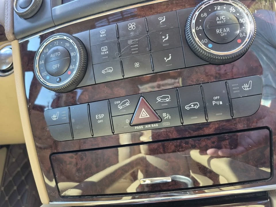 2011 Mercedes-Benz X164 GL-Class - Image 12 of 16