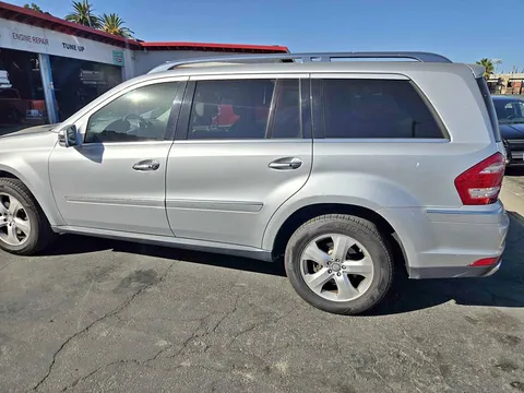 2011 Mercedes-Benz GL-Class GL 450 4MATIC Sport Utility 4D