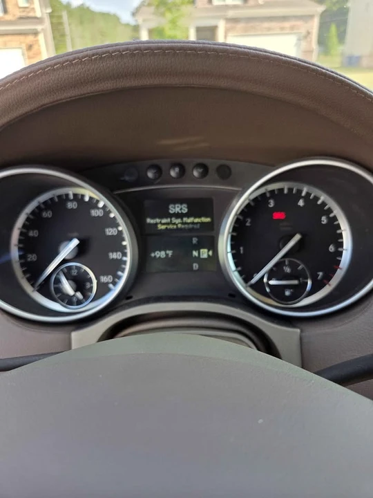 2011 Mercedes-Benz X164 GL-Class - Image 10 of 11