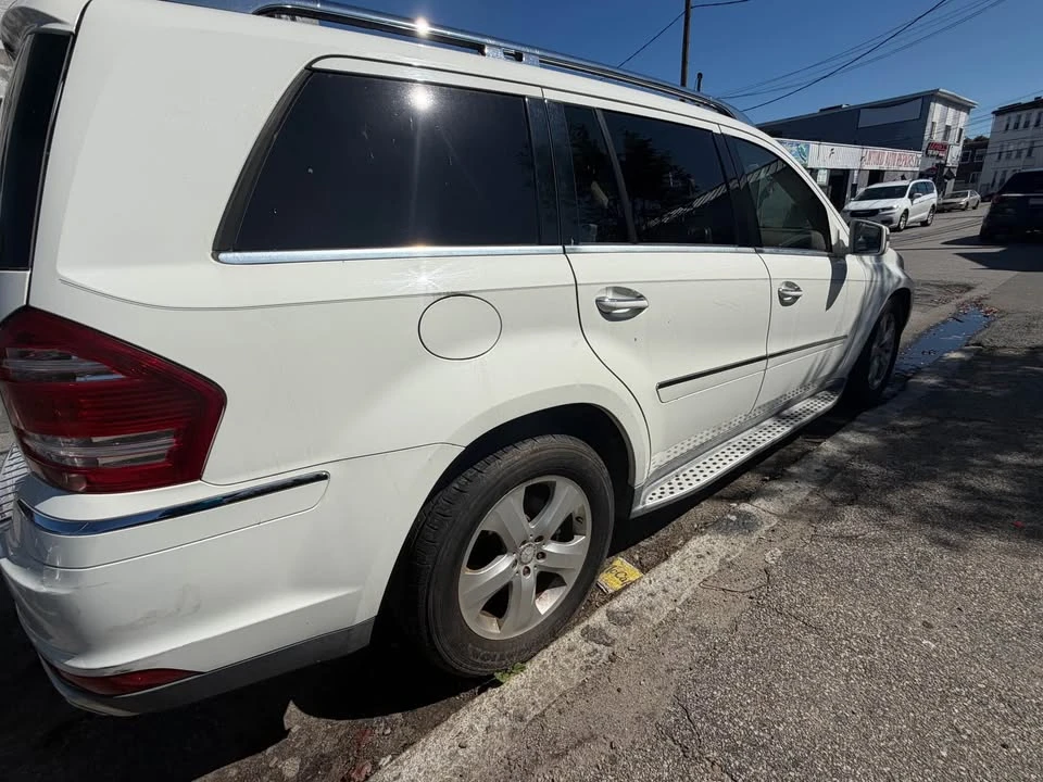 2011 Mercedes-Benz X164 GL-Class - Image 3 of 9