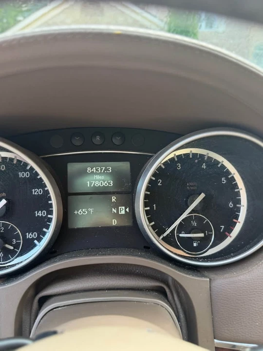 2011 Mercedes-Benz X164 GL-Class - Image 9 of 9