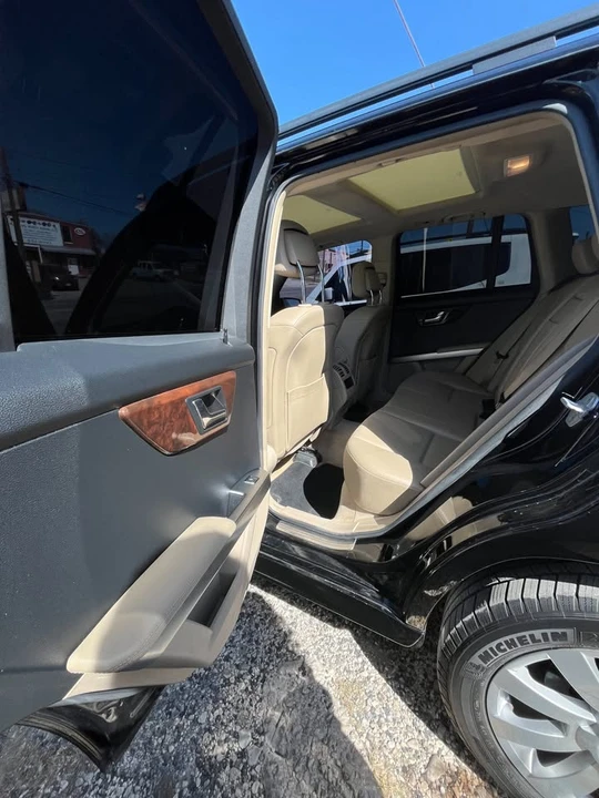 2011 Mercedes-Benz GLK-Class - Image 8 of 11
