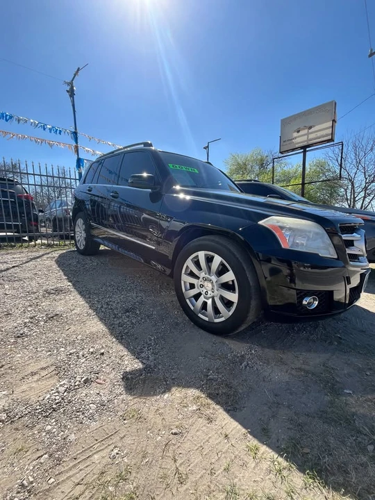 2011 Mercedes-Benz GLK-Class - Image 2 of 11