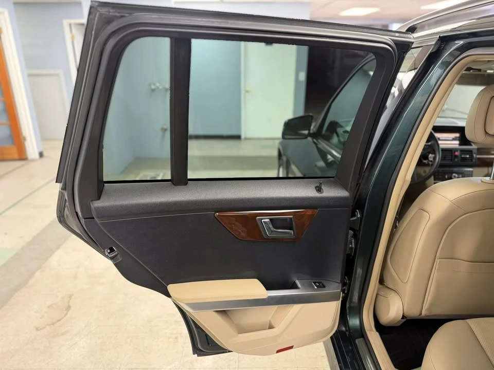 2011 Mercedes-Benz GLK-Class - Image 19 of 20
