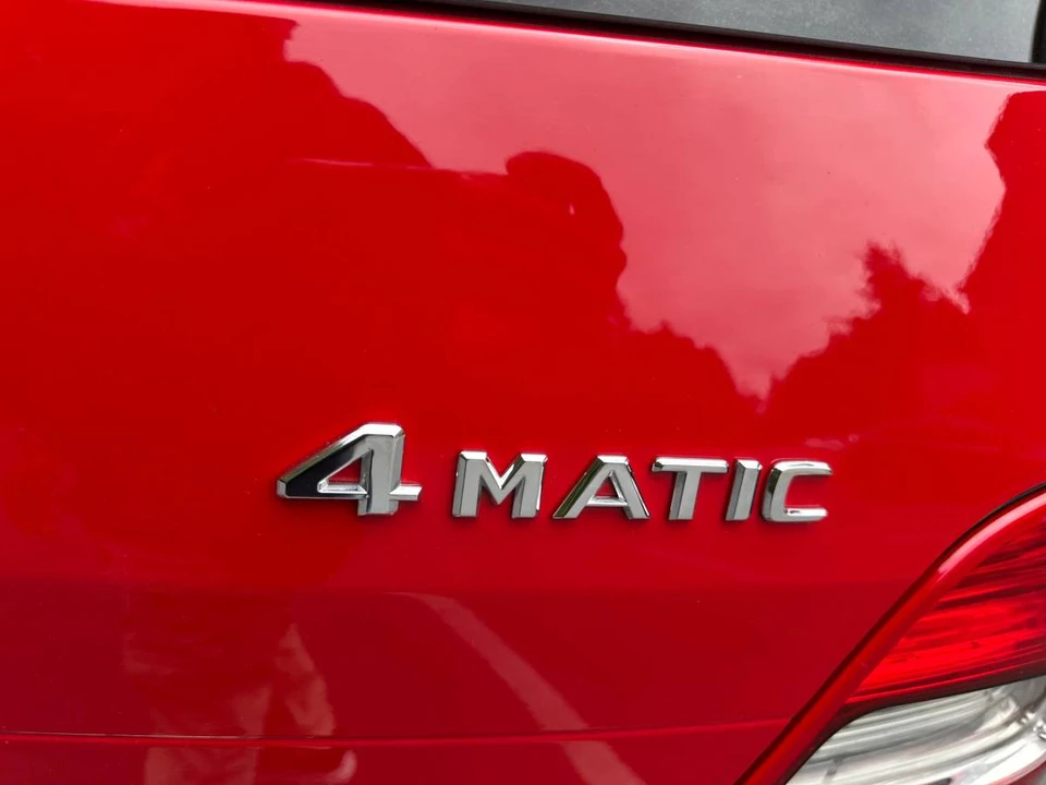2011 Mercedes-Benz GLK-Class - Image 10 of 23