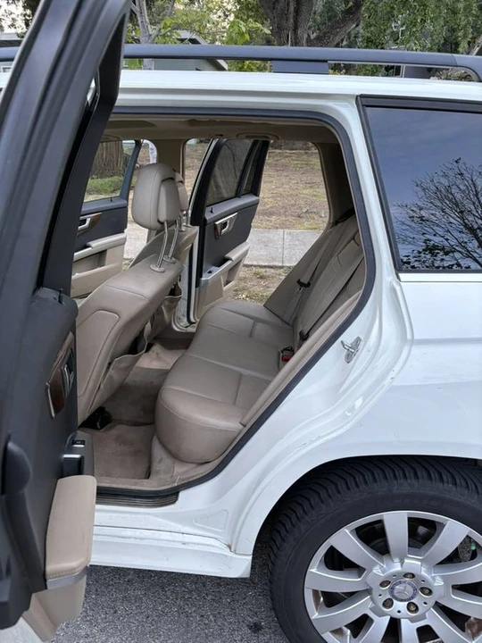 2011 Mercedes-Benz GLK-Class - Image 6 of 7