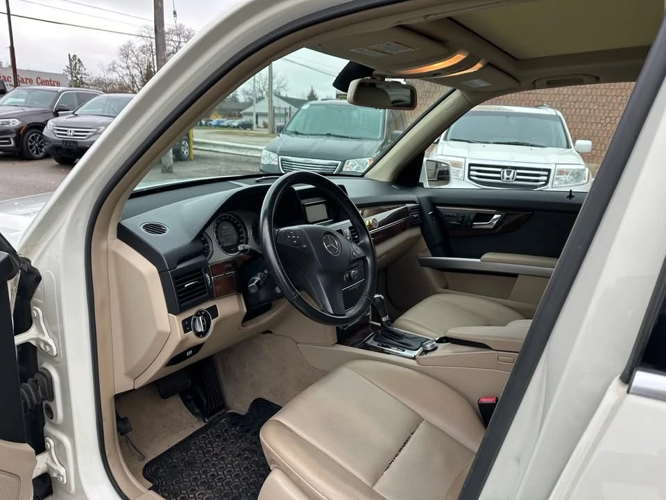 2011 Mercedes-Benz GLK-Class - Image 13 of 20