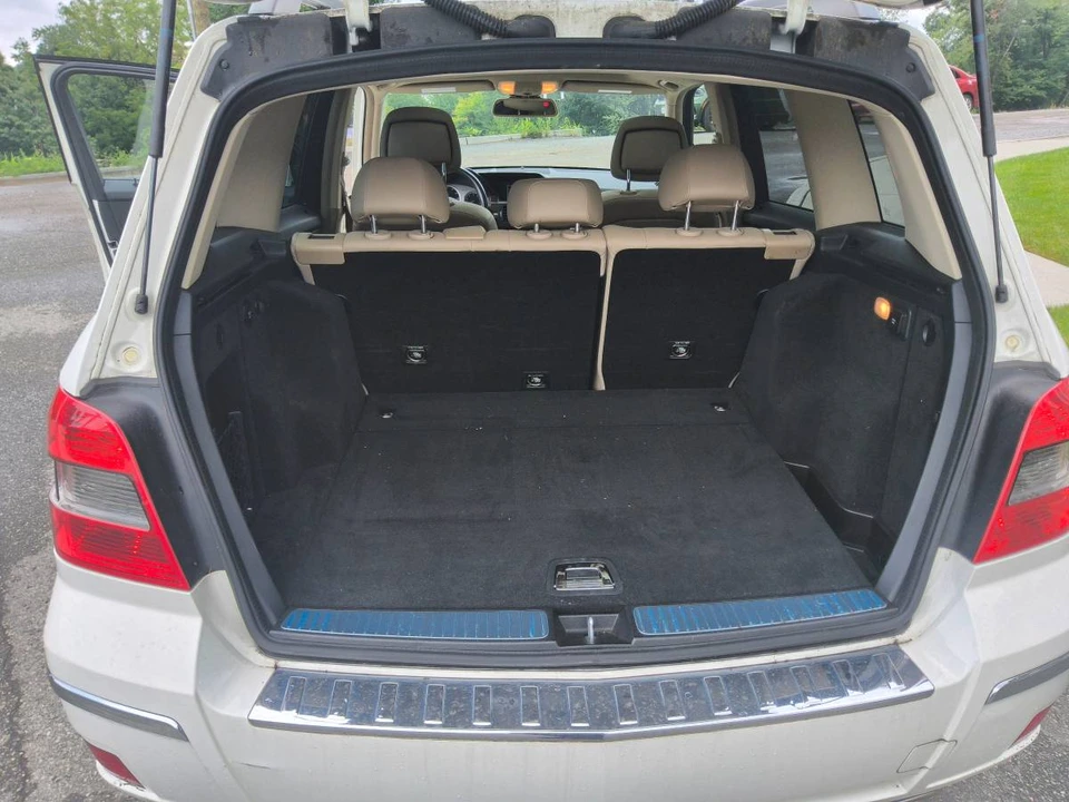 2011 Mercedes-Benz GLK-Class - Image 2 of 17