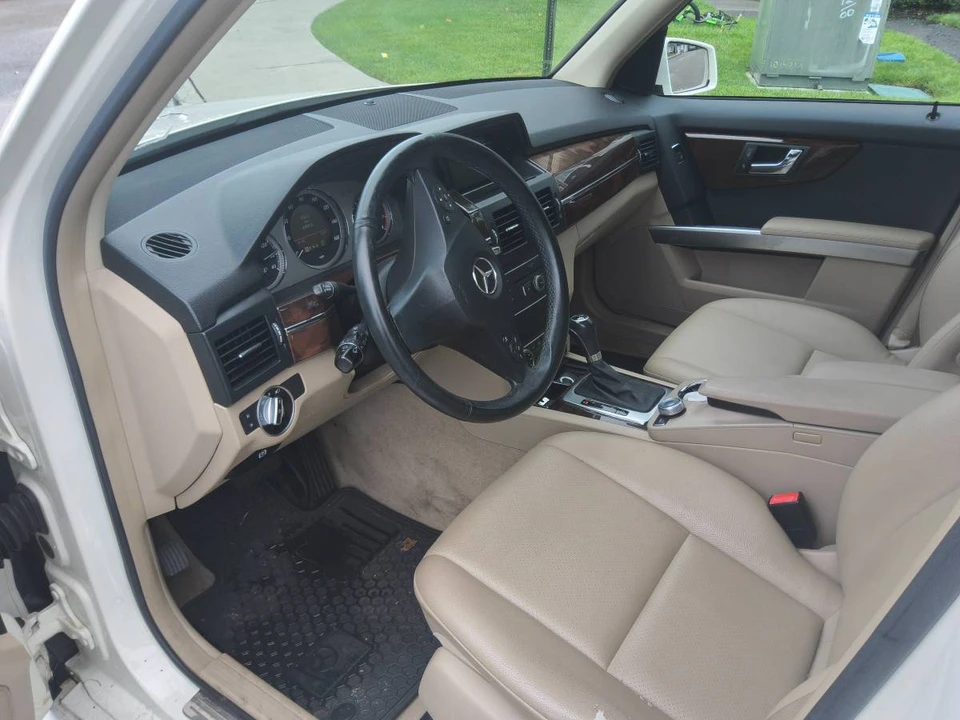 2011 Mercedes-Benz GLK-Class - Image 6 of 17