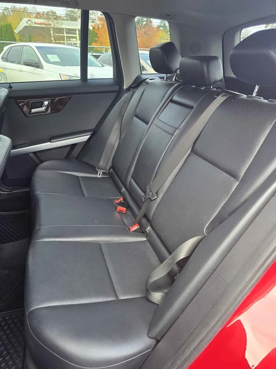 2011 Mercedes-Benz GLK-Class - Image 12 of 17