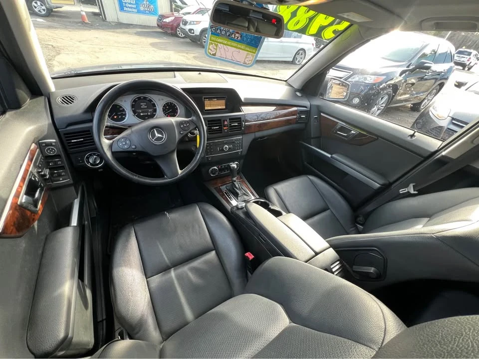 2011 Mercedes-Benz GLK-Class - Image 8 of 11
