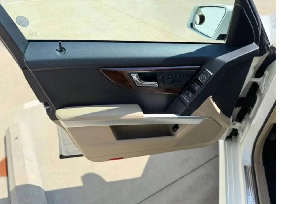 2011 Mercedes-Benz GLK-Class - Image 11 of 20