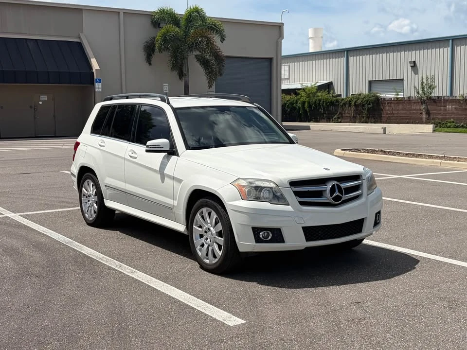 2011 Mercedes-Benz GLK-Class - Image 2 of 14