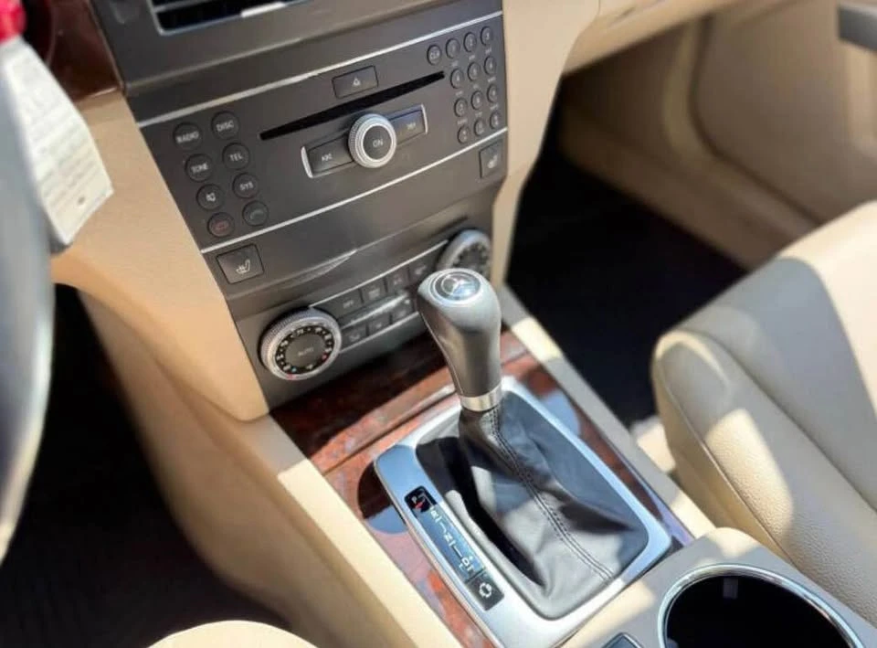 2011 Mercedes-Benz GLK-Class - Image 19 of 20