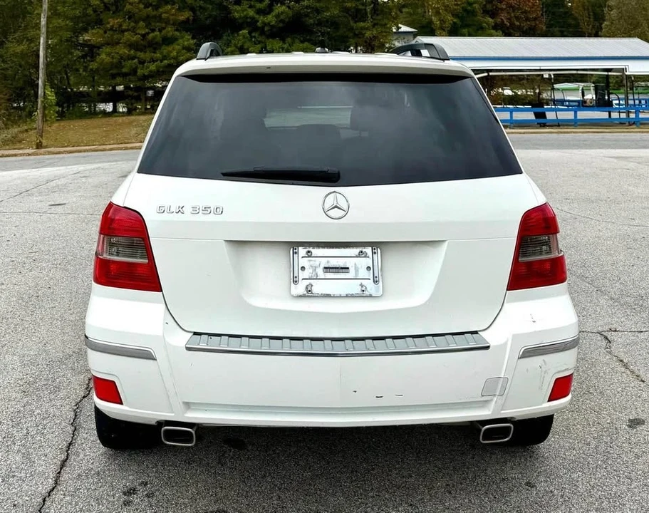 2011 Mercedes-Benz GLK-Class - Image 8 of 17
