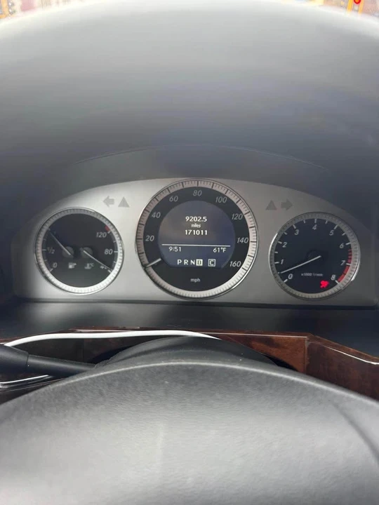2011 Mercedes-Benz GLK-Class - Image 6 of 8