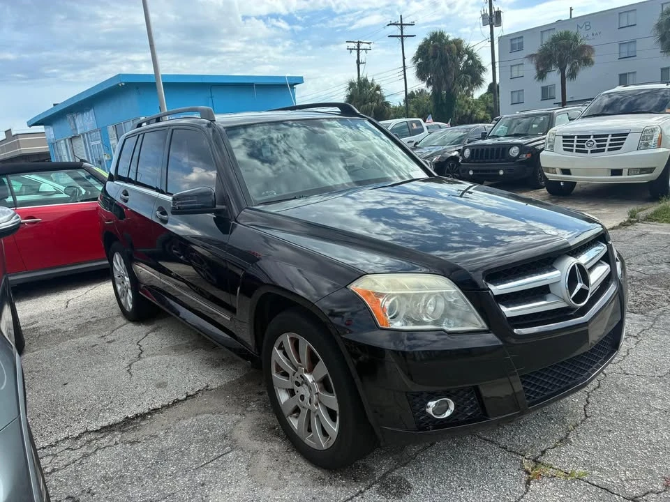 2011 Mercedes-Benz GLK-Class - Image 2 of 4