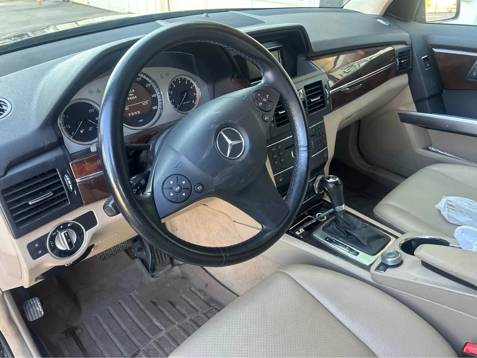 2011 Mercedes-Benz GLK-Class - Image 8 of 12