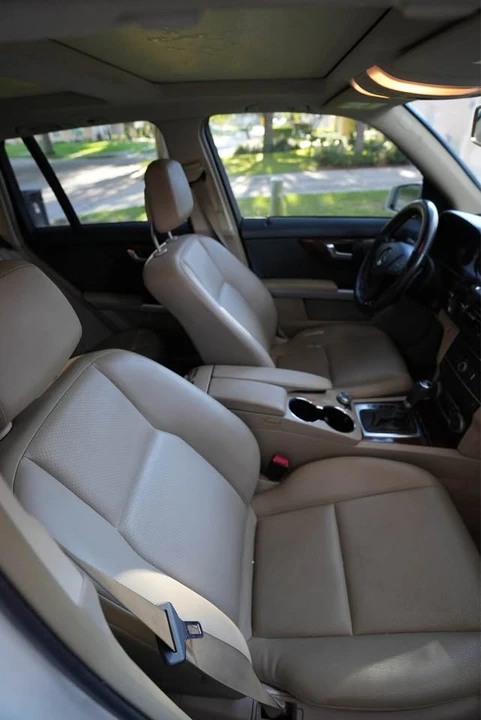 2011 Mercedes-Benz GLK-Class - Image 12 of 18