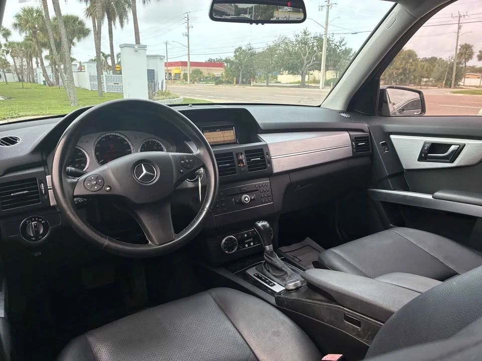 2011 Mercedes-Benz GLK-Class - Image 3 of 4