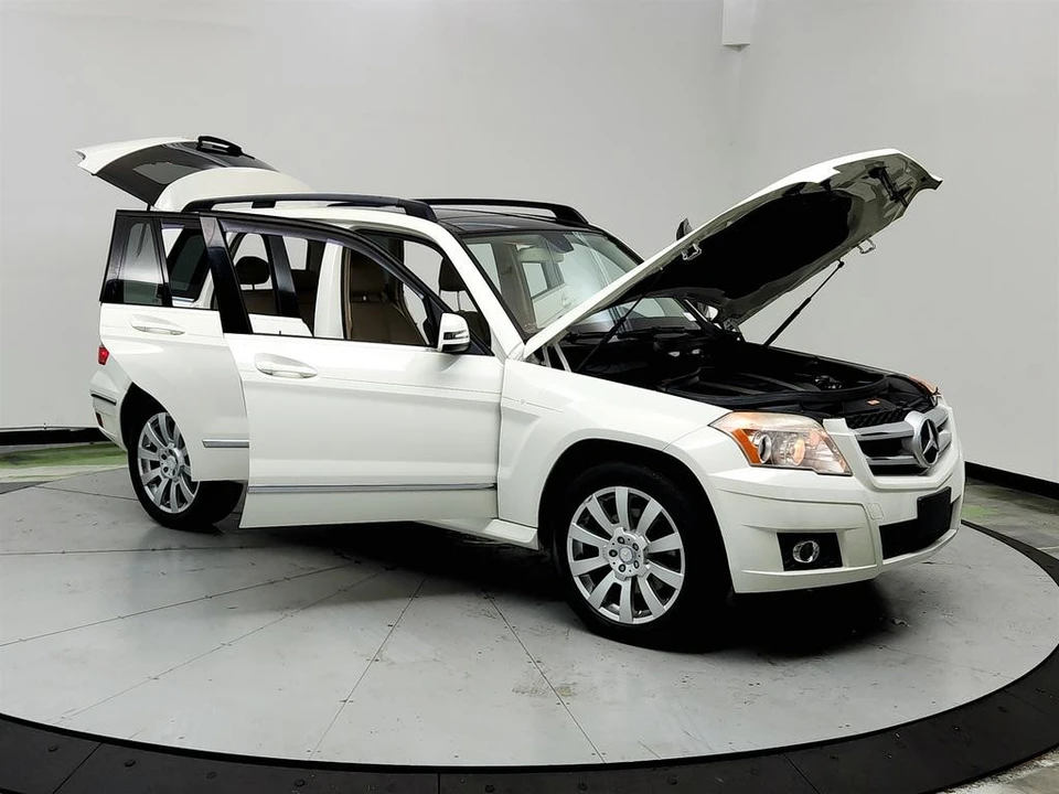 2011 Mercedes-Benz GLK-Class - Image 10 of 12