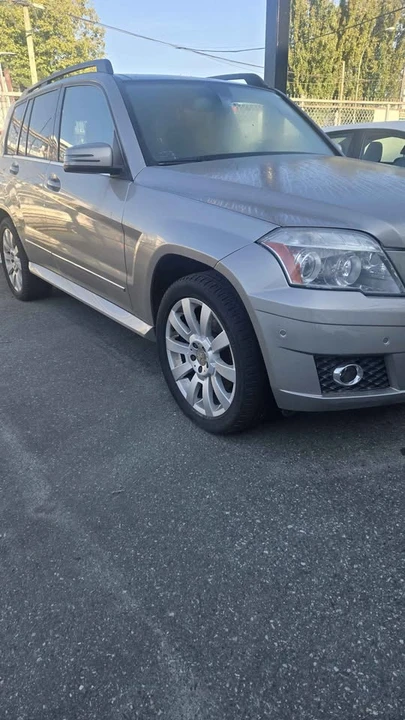 2011 Mercedes-Benz GLK-Class - Image 2 of 4