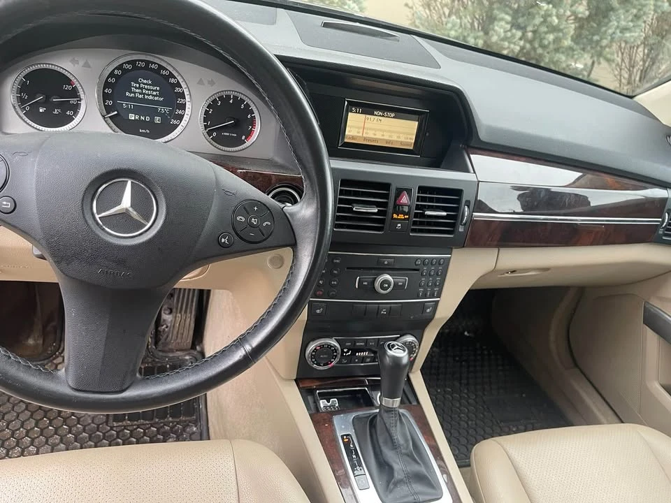 2011 Mercedes-Benz GLK-Class - Image 2 of 5